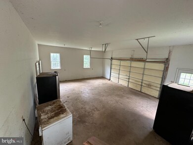 4 Castle Rock Ln, Castleton, VA 22716 - photo 5