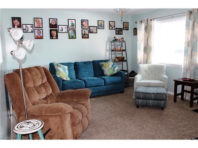 4716 Palm Ave, Lorain, OH 44055 - photo 2