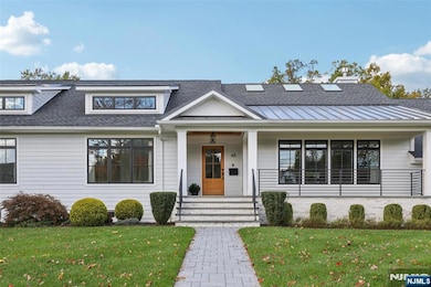 45 Lowell Rd, Glen Rock, NJ 07452 - photo 3