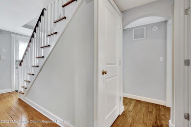 06-Front Entry