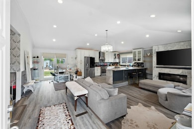 2938 E Shagbark Trail, Crete, IL 60417 - photo 2