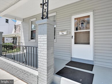 124 S Warren St, Orwigsburg, PA 17961 - photo 4