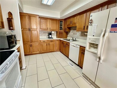 Lots of kitchen cabinets.
