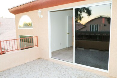 8551 W Sheridan - 10-23_28