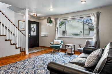 1724 Melrose East Lansing MI-123