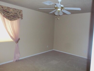 2nd bedroom (large)