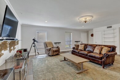 214 Green Meadows Ln, Fredericksburg, TX 78624 - photo 6