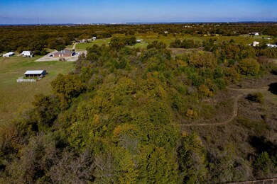 2400 Cr 312, Cleburne, TX 76031 - photo 5