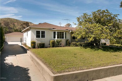 2685 Poli St-MLS_Size-002-17-Front Exter