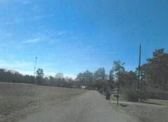 From Daffodil Dr