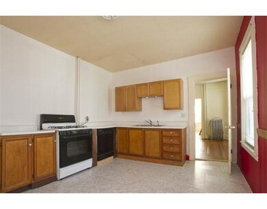 54 Woodlawn St, Jamaica Plain, MA 02130 - photo 6