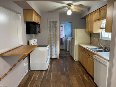 329 Thelma Dr, Sheffield Lake, OH 44054 - photo 7