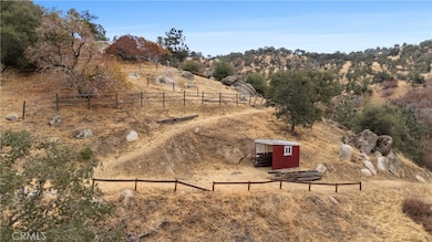30721 Condor Place, Tehachapi, CA 93561 - photo 6