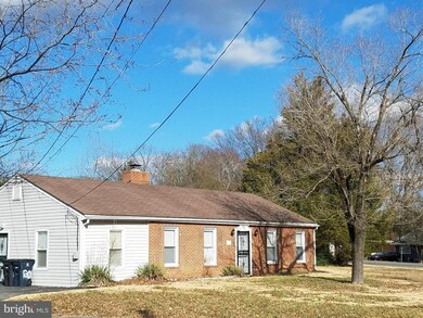 1201 Van Buren Dr, Fort Washington, MD 20744 - photo 3