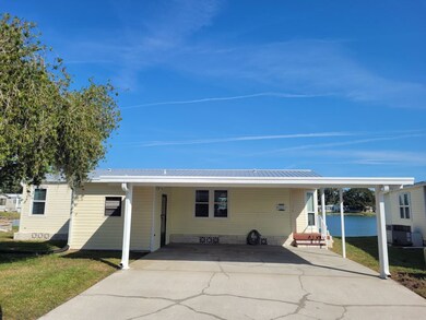 41074 Bream Cir unit 117, Zephyrhills, FL 33540 - photo 2
