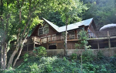 1740 Cherohala Skyway, Tellico Plains, TN 37385 - photo 3