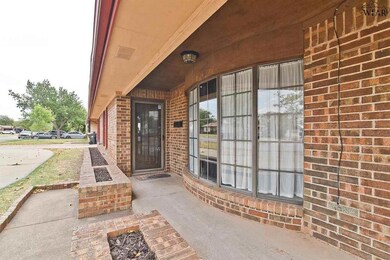 1427 Christine Rd, Wichita Falls, TX 76302 - photo 2