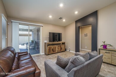 6) GREAT ROOM