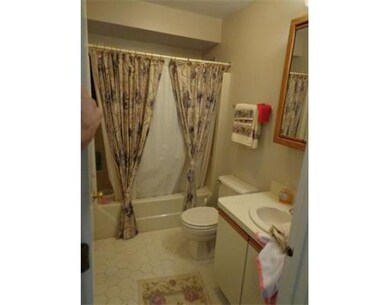 1409 Lagrange St, Chestnut Hill, MA 02467 - photo 7