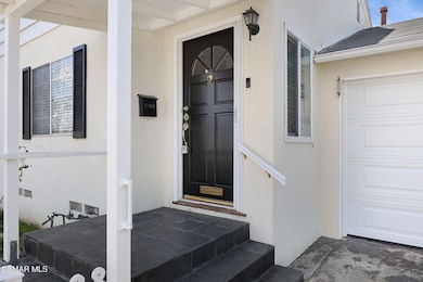 18020 Collins St, Encino, CA 91316 - photo 3