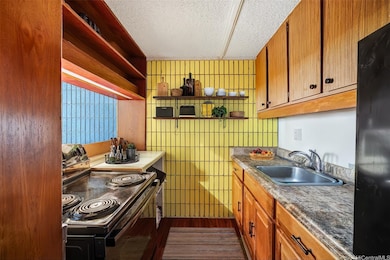 53-567 Kamehameha Hwy unit 403, Hauula, HI 96717 - photo 5