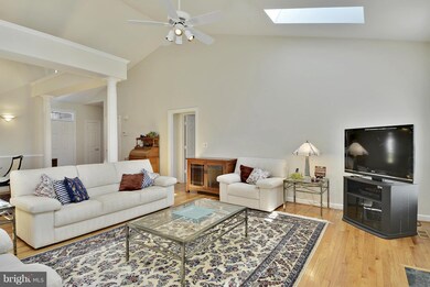 46363 Woodlake Place, Sterling, VA 20165 - photo 6