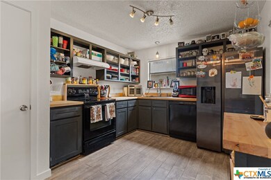 408 W Anderson Ave, Copperas Cove, TX 76522 - photo 7