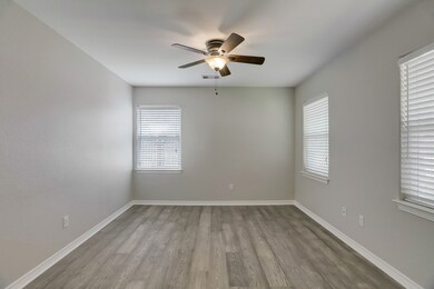 4802 Moore St, Houston, TX 77009 - photo 2