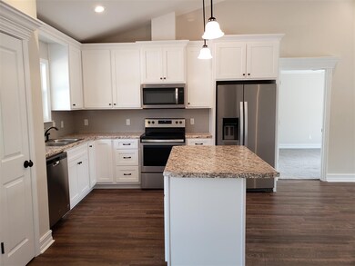 42 Crestwood Dr, Crawfordville, FL 32327 - photo 6