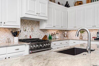 5422 Cypress Point Ln, Gonzales, LA 70737 - photo 4