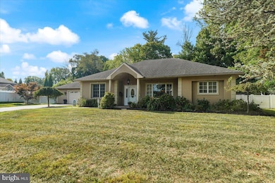 2251 Windsor Cir, Broomall, PA 19008 - photo 3