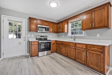 125 Brooks Aly, Clarksville, TN 37040 - photo 6