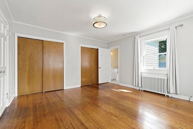 1st Flr Master Bedroom