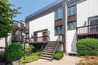 1200 Warburton Ave unit 6, Yonkers, NY 10701 - photo 2