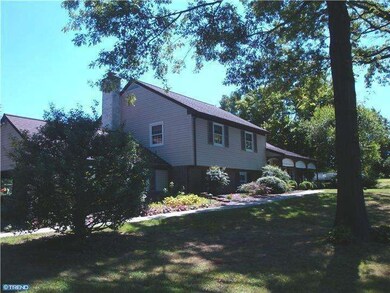 14 Macbride Dr, Spring City, PA 19475 - photo 2