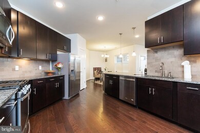 Flats At Metrowest Condominiums unit 5-101, Fairfax, VA 22031 - photo 3