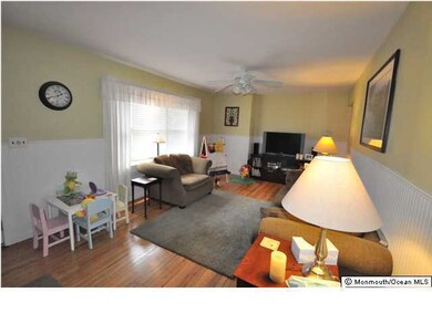 32 Monroe St, Red Bank, NJ 07701 - photo 5