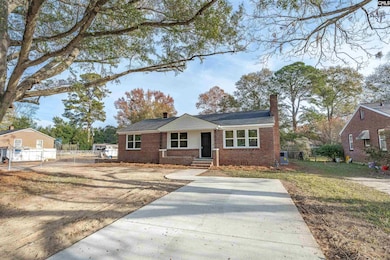 2337 Laurie St, Cayce, SC 29033 - photo 4