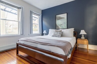 672 Washington St unit 1, Brookline, MA 02446 - photo 3