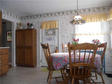 414 Hanley St, Plainfield, IN 46168 - photo 6