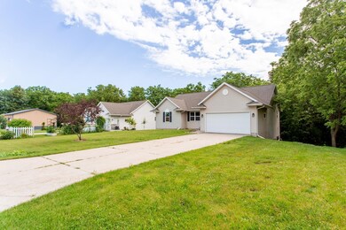 484 E Dale St, Browntown, WI 53522 - photo 3