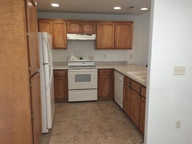 2366 Corona Ave, Medford, OR 97504 - photo 2