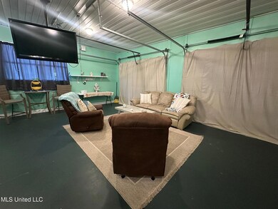 241 Fernwood Dr unit Garage, Pass Christian, MS 39571 - photo 4