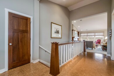 004-Foyer-4034607-large