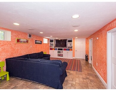 72 Magnolia St, Arlington, MA 02474 - photo 6