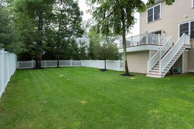 22 Chisholm Farm Dr, Stratham, NH 03885 - photo 3