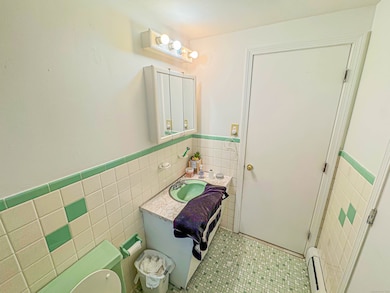 70 Wynola Ave, New Britain, CT 06051 - photo 6