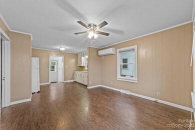 1718 Arlington Ave, Statesville, NC 28677 - photo 4