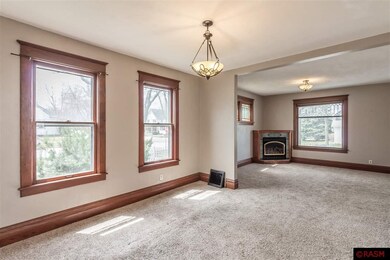 1203 N 5th St, Mankato, MN 56001 - photo 5