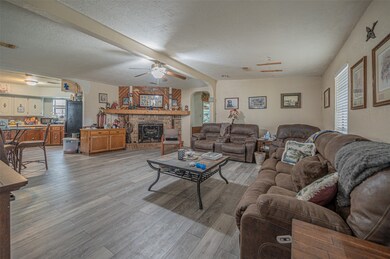 4008 County Road 833, Alvin, TX 77511 - photo 3